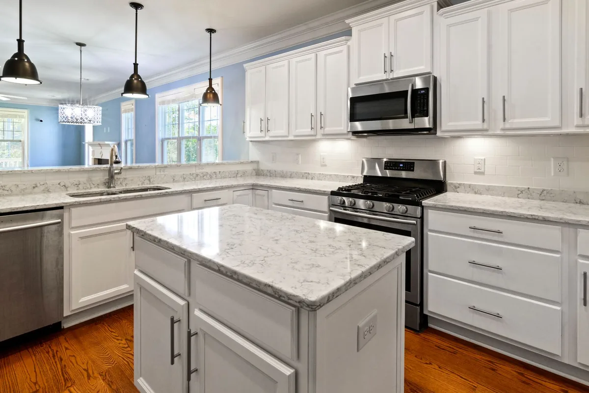 Filth & Squalor Cleanup in Clear Lake Shores, TX